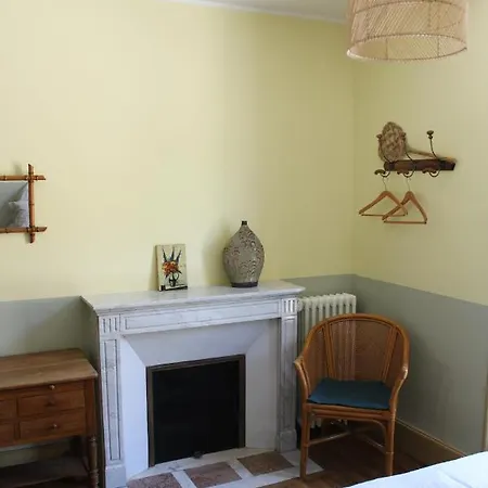 La Riveraine Et Les Bicyclettes Bed & Breakfast *
