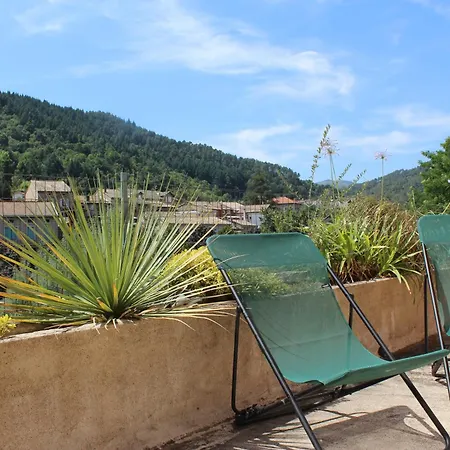 La Riveraine Et Les Bicyclettes Bed & Breakfast *